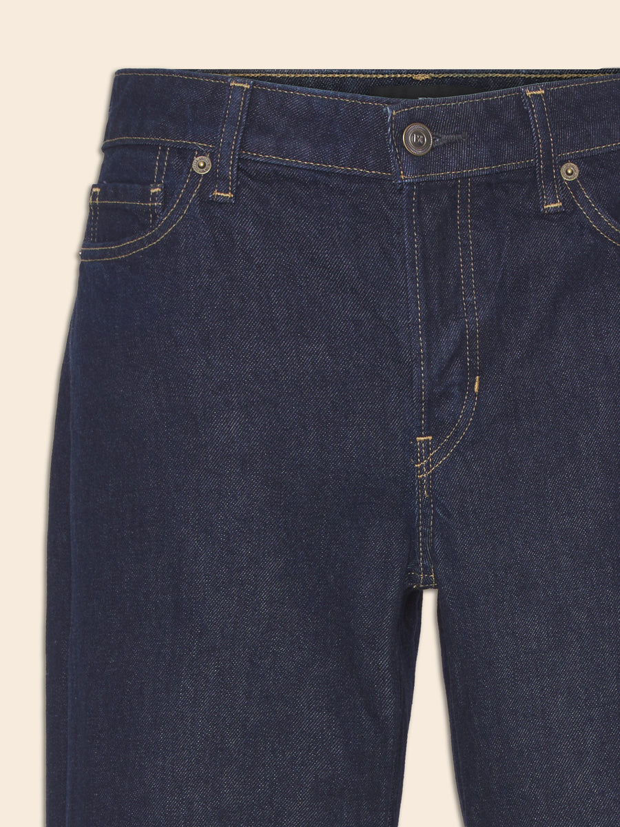 Low-Rise Rigid Straight Jean - Main Image
