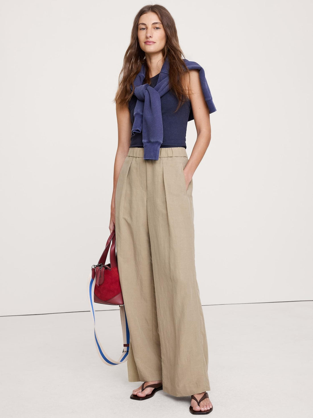 Mid-Rise Wide-Leg Pull-On Pant