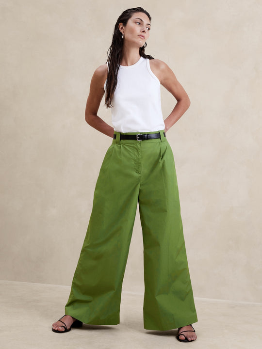 Pleated Wide-Leg Crop Poplin Pant