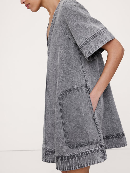 Medium Gray Wash