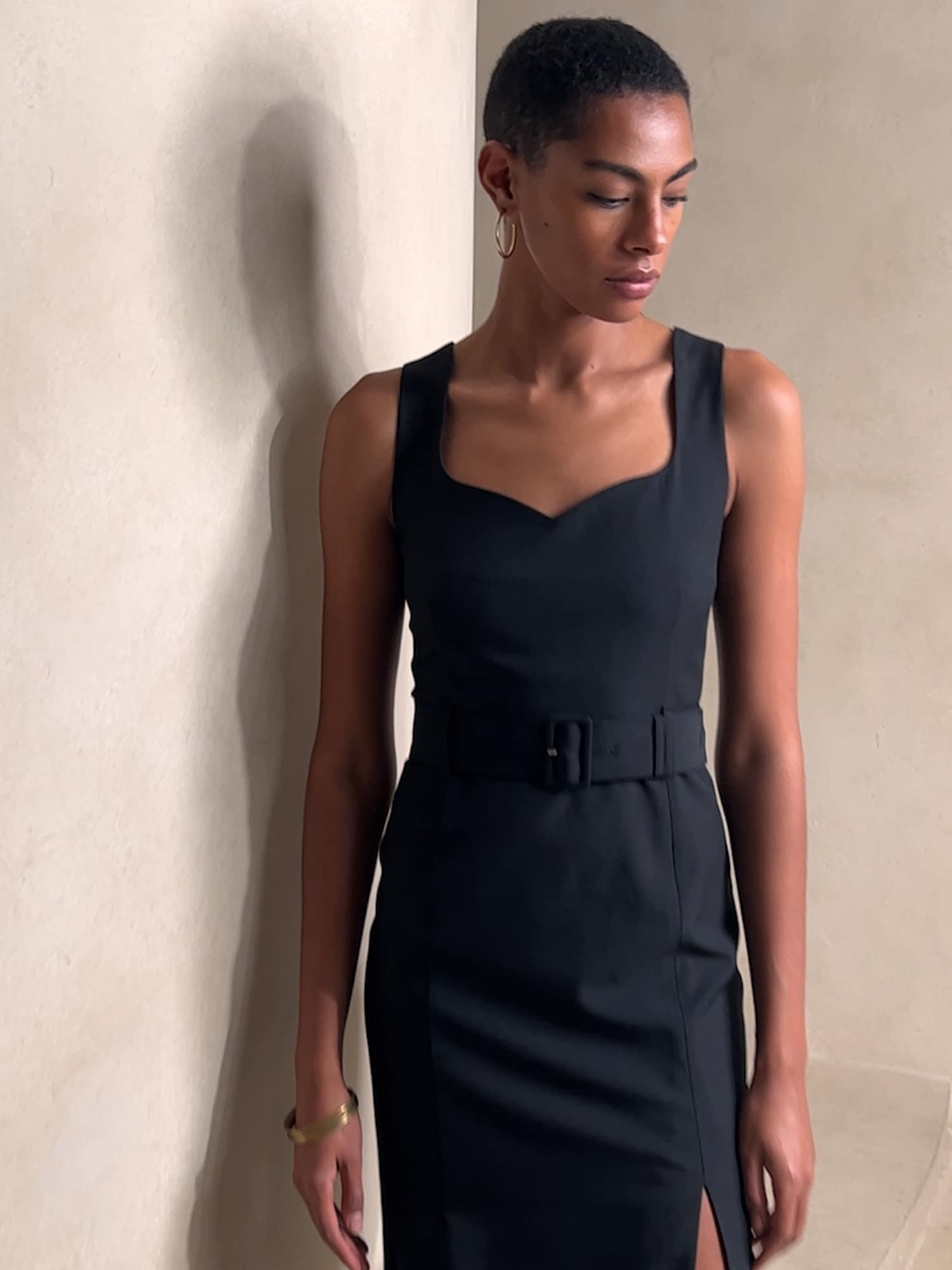 Banana republic clearance black sheath dress